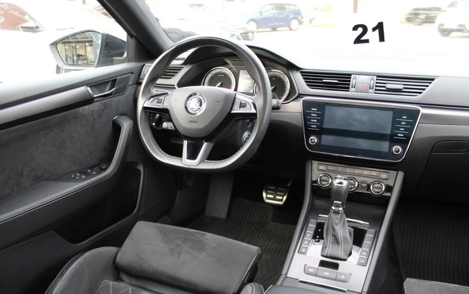 Skoda Superb cena 99500 przebieg: 226850, rok produkcji 2020 z Polanica-Zdrój małe 277